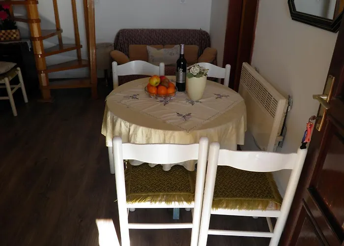 Nevia A/5 Porec
