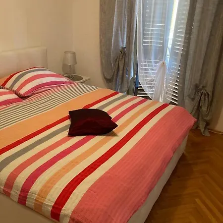 Apartment Nevia A/5 *